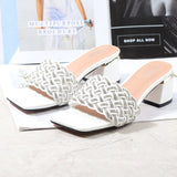 2021 Summer Women Shoes Open-Toed Square-Headed Rome Sandals Fashionable Comfortable Large Size Rhinestone Worn Outside Slippers