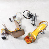 Women Shoes 2021 Summer Two-Wear Rhinestone Fashion Trend Thick Square Heel Sandal One Word Open-Toe Large Size Slippers